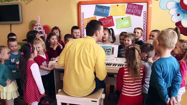 Miro Jaroš: Čarovné slovíčka (pesnička)