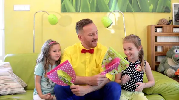 Miro Jaroš: Veľké upratovanie (pesnička)